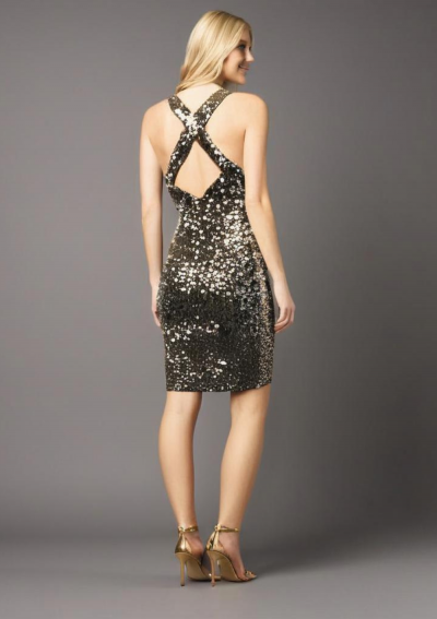 DUQUESA Short gold-colored dress with deep V-neckline
