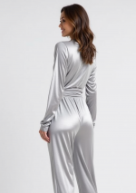 BARODA Zilverkleurige jumpsuit met lange mouwen van stretchfluweel