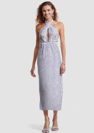 CRISTAL Langes Weißes Paillettenkleid mit Gekreuztem Oberteil, Halterkragen und Seitlichem Schlitz