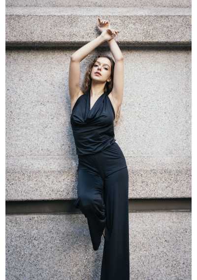 GEMA Black jumpsuit with dropped neckline and semi-neckline at the back